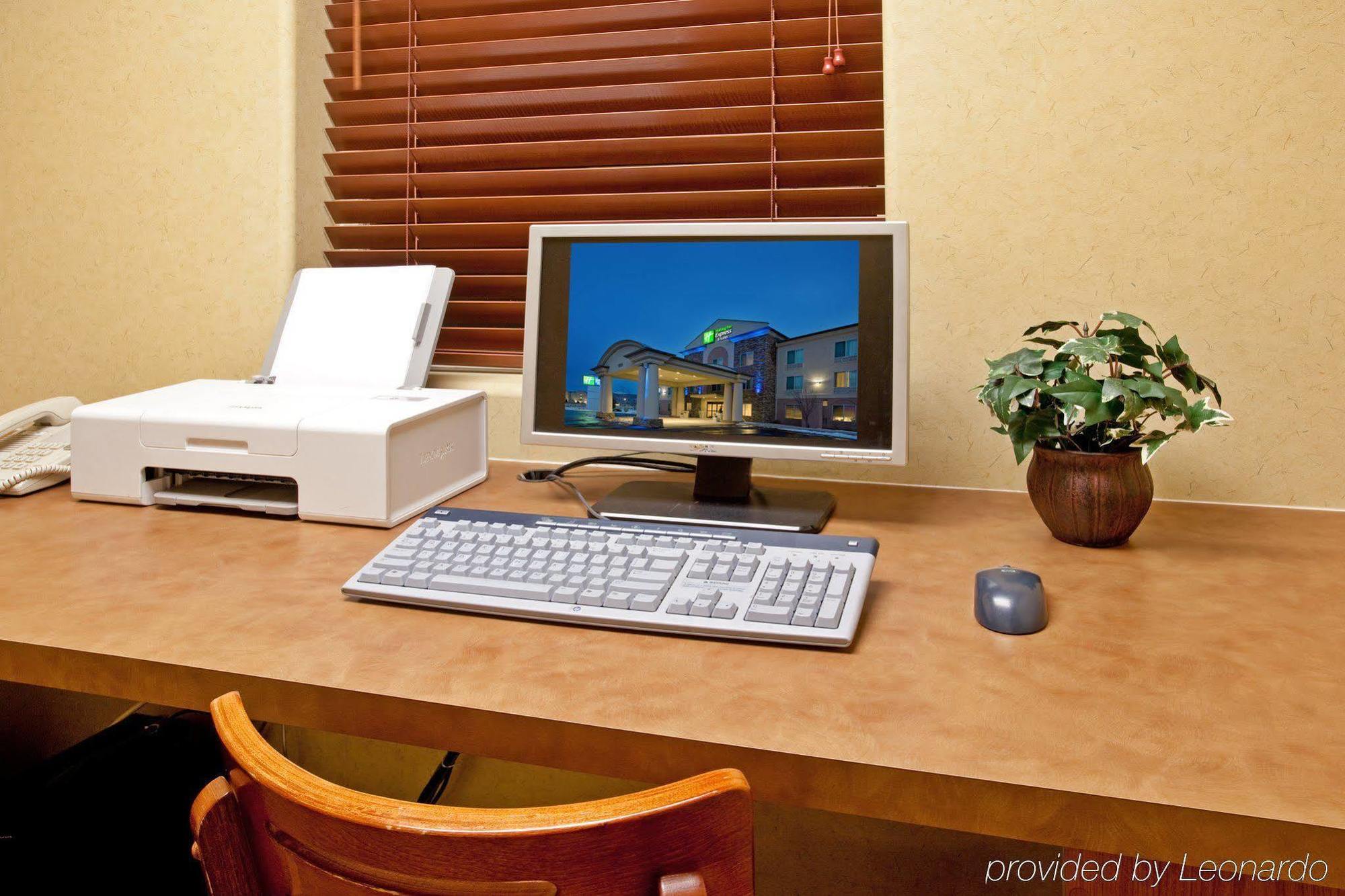 Holiday Inn Express Hotel & Suites Cedar City By Ihg Zewnętrze zdjęcie